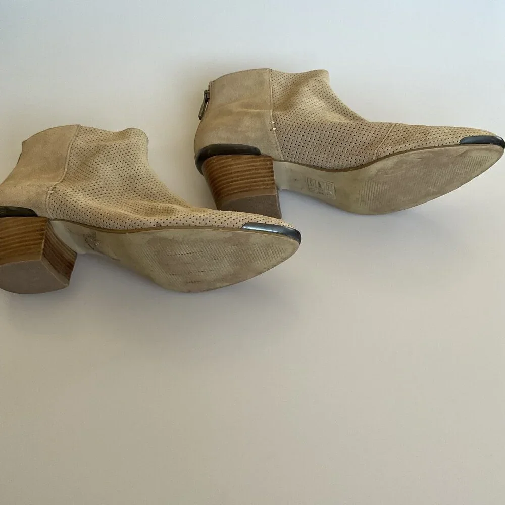 DOLCE VITA NAVI ANKLE BOOTIES GUC